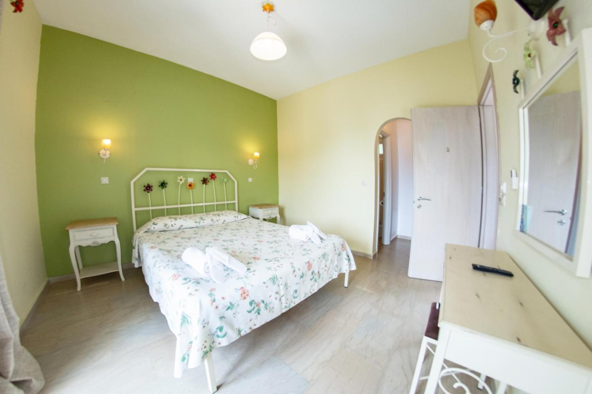 Apartment Taxi Paleokastritsa